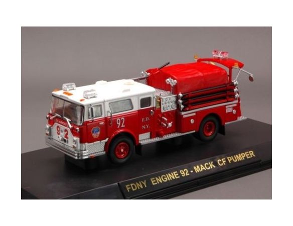 Code3 COD13041 FDNY ENGINE 92 MACK OF PUMPER 1:64 Modellino