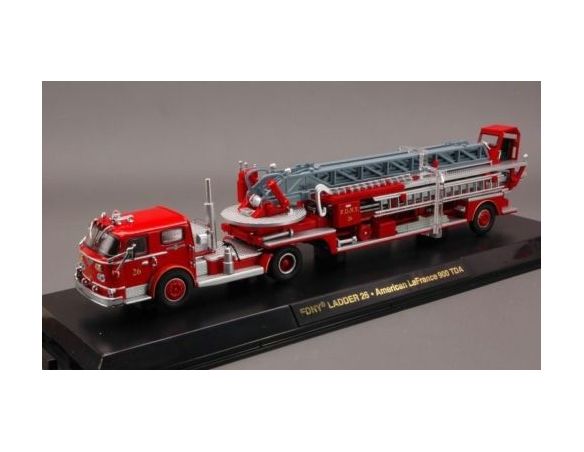 Code3 COD13049 AMERICAN LAFRANCE 900 TDA FDNY LADDER 26 1:64 Modellino