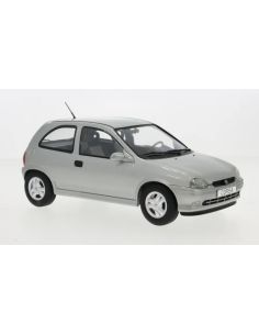 MODELCARGROUP MCG18515 OPEL CORSA B GSI 1993 SILVER 1:18...
