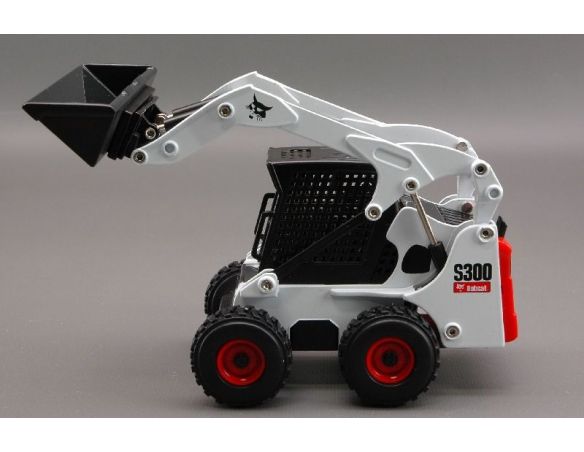 Britains BR42548 BOBCAT S 300 SKEEDTER 1:32 Mezzi Industriali