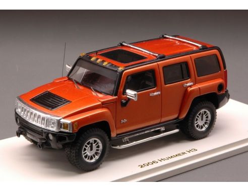 Luxury LX10128 HUMMER H3 2006 SOLAR FLARE MET.1:43 Modellino