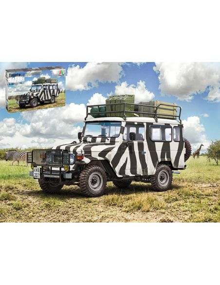 ITALERI IT3681 TOYOTA LAND CRUISER SAFARI KIT 1:24 Modellino