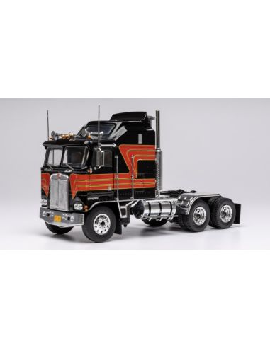 IXO MODEL TR229 KENWORTH K 100 AERODYNE 1976 BLACK/RED 1:43 Modellino