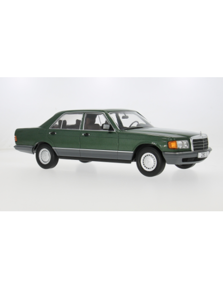 MODELCARGROUP MCG18549 MERCEDES S-CLASS (W126) 1979 DARK GREEN 1:18 Modellino