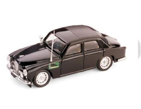 Brumm BM0091 ALFA ROMEO 1900 POLIZIA STRADALE 1954 1:43 Modellino