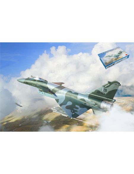 TRUMPETER TP01690 AEREO PAF J-10CE MULTI ROLE FIGHTER KIT 1:72 Modellino