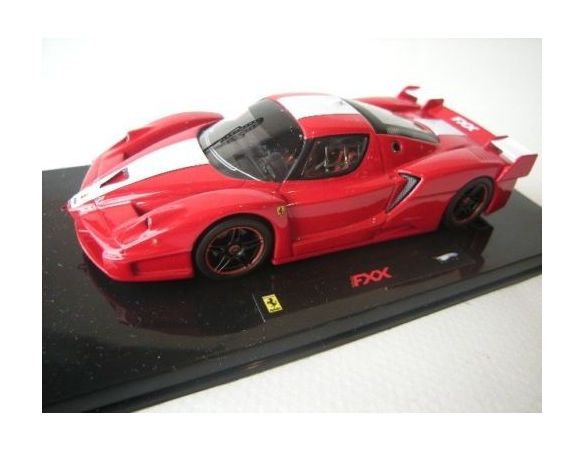 Hot Wheels HWN5605 FERRARI FXX 2005 RED 1:43 Modellino