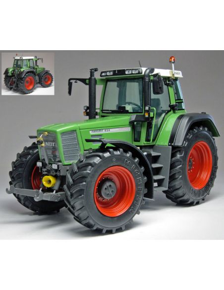 WEISE-TOYS WEIS1002 FENDT FAVORIT 824 (2008-2013) 1:32 Modellino