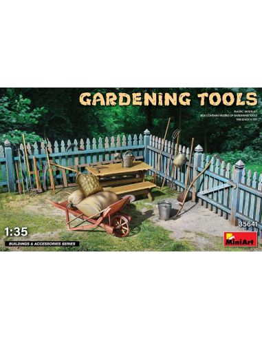 MINIART MIN35641 GARDENING TOOLS KIT 1:35 Modellino