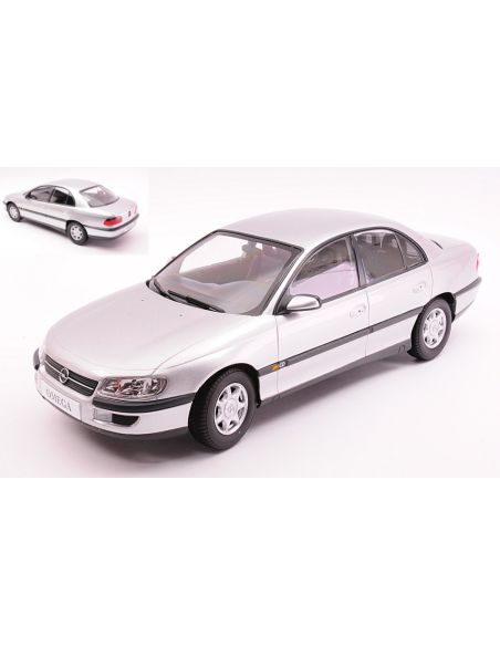 TRIPLE 9 T9-1800430 OPEL OMEGA B 1996 SILVER 1:18 Modellino