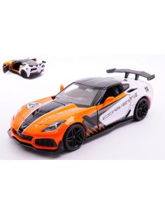 MOTORMAX MTM73796 CORVETTE ZRT 2019 WHITE/ORANGE 1:24 Modellino
