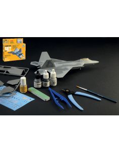 ITALERI IT72011 F-22 RAPTOR KIT 1:72 Modellino
