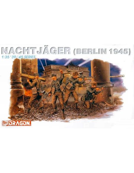 DRAGON D6089 NACHTJAGER (BERLIN 1945) KIT 1:35 Modellino