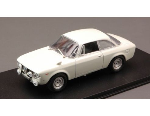 M4 M47202 ALFA ROMEO GTA 1600 WHITE 1:43 Modellino
