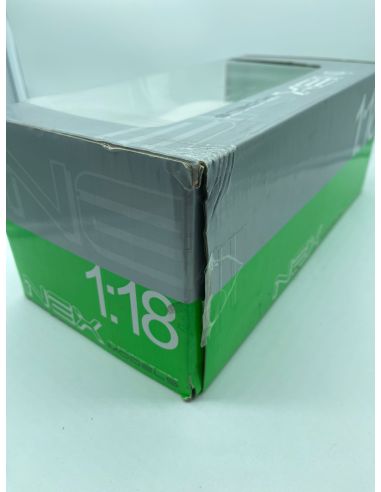 Welly WE2507 BMW X 6 2008 WHITE 1:18 Modellino Damaged Box