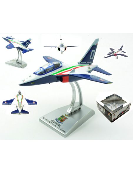 ITALERI IT48267 M-346 PAN (progetto leonardo) NUOVA LIVREA FRECCE TRICOLORI 1:100 Modellino