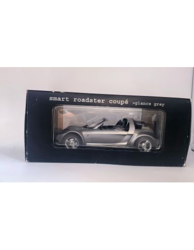 Smart Gmbh Smartware - Smart Roadster Coupè Glance Grey  1:18 Modellino