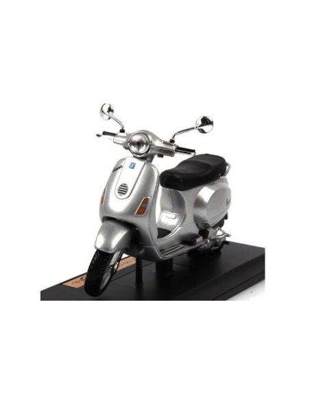 Maisto 31540 NUOVA VESPA Lx 125 2005 SILVER 1:18 Modellino