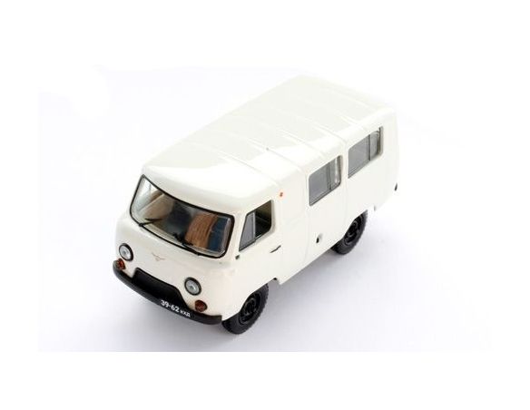 IST Models IST021 UAZ 452 BUS 1980 IVORY 1/43 Auto Stradali