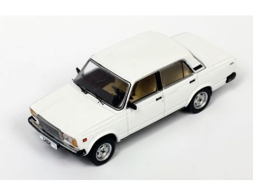 IST Models IST136 LADA VAZ 21071986 WHITE 1:43 Modellino
