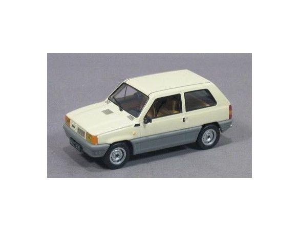 Ixo model CLC068 FIAT PANDA 34 BEIGE '80 1/43 Modellino