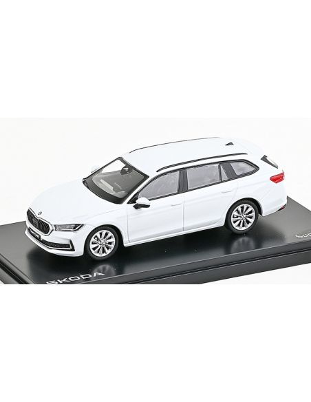 ABREX AB047EP SKODA SUPERB IV COMBI 2023 WHITE 1:43 Modellino