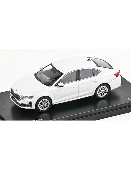 ABREX AB048E SKODA OCTAVIA IV FL 2024 WHITE 1:43 Modellino