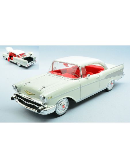 MAISTO MI31477W CHEVROLET BEL AIR COUPE' 1957 WHITE 1:18 Modellino
