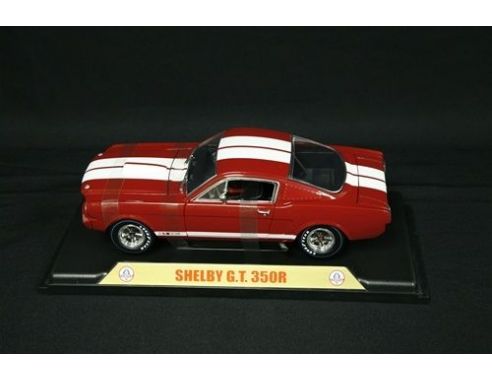 Shelby Collection SHELBY189000 SHELBY GT 500 2007 RED 1:18 Auto Stradali