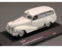 IST Models IST058 EMW 340 KOMBI 1953 DDR AMBULANCE 1:43 Ambulanze