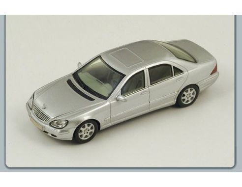 Spark Model S1062 MERCEDES S KLASS W220 1998 SILVER 1:43 Modellino