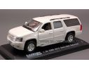 Luxury LX10072 CHEVY SUBURBAN 2009 WHITE DIAM.1:43 Modellino