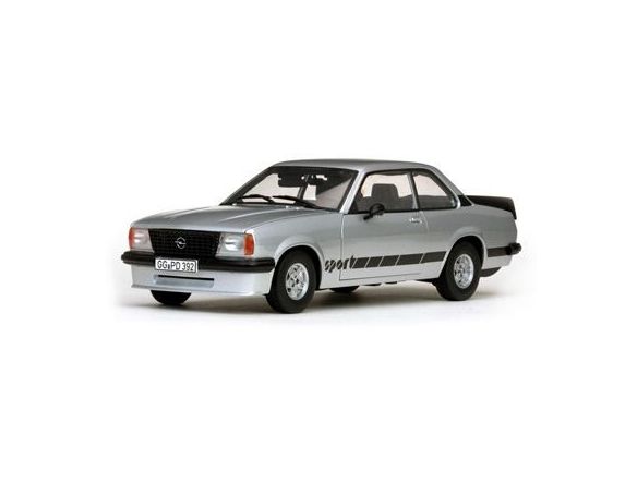 SunStar SS5392 OPEL ASCONA B SPORT 1979 SILVER 1:18 Auto Stradali