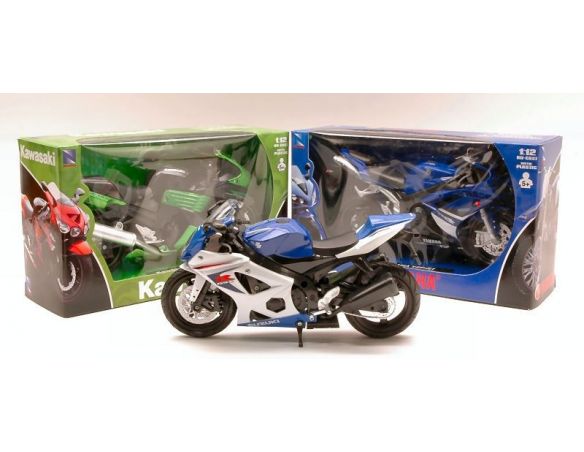 New Ray NY43103 YAMAHA YZF-R1/SUZUKI GSX-R1000/KAWASAKI ZX14 ASS.1:12 Moto