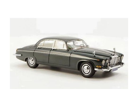 Neo Scale Models NEO43907 JAGUAR 420G 1961 GREEN 1:43 Auto Stradali