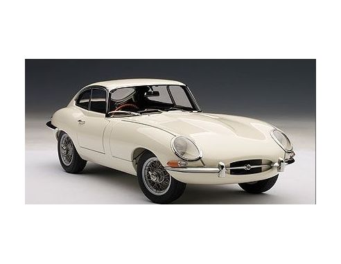 Auto Art / Gateway AA73613 JAGUAR E-TYPE COUPE' SERIES I 3.8 CREAM 1:18 Modellino