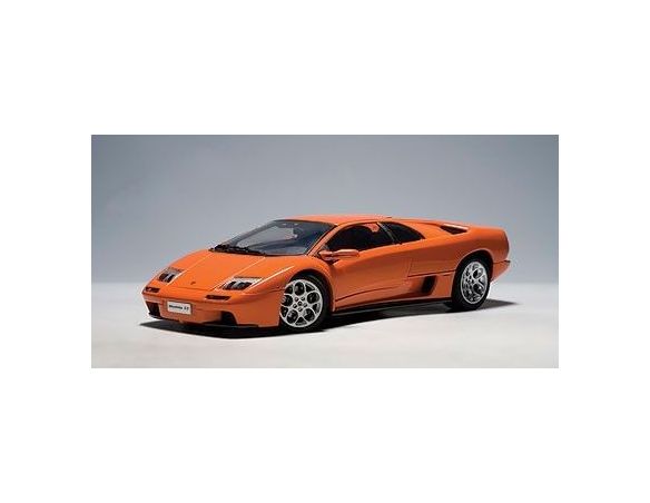 Auto Art / Gateway AA74527 LAMBORGHINI DIABLO 6.0 2001 ORANGE 1:18 Modellino