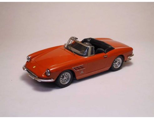 Best Model BT9130 FERRARI 330 GT SPIDER 1966 RED 1:43 Modellino