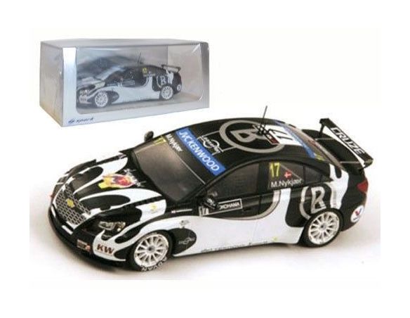 Spark Model S2454 CHEVROLET CRUZE 1.6T N.17 WTCC 2013 MICHEL NYKJAER 1:43 Modellino