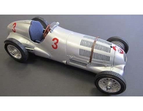 CMC CMC115 MERCEDES W125 VON BRAUCHITSCH 1937 N.3 DONINGTON GP 1:18 