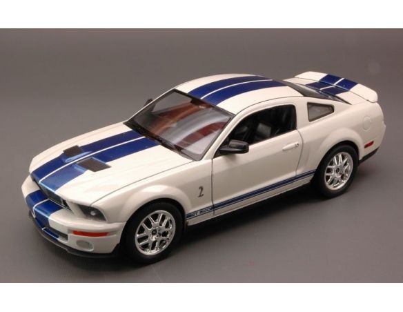 Welly WE1543 SHELBY COBRA GT 500 2007 WHITE W/BLUE STRIPES 1:24 Modellino