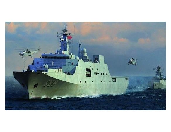 Trumpeter TP4551 NAVE PLA TYPE 071 AMPHIBIOUS TRANSPORT DOCK KIT 1:350 Modellino