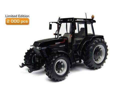 Universal Hobbies UH4207 CASE IH MAXXUM MAXXTRACK BLACK EDITION 1995 1:32 Modellino