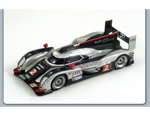 Spark Model S43LM11 AUDI R18 TDI N.2 WINNER LM 2011 FASSLER-LOTTERER-TRELUYER 1:43 Modellino