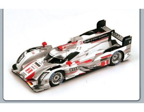 Spark Model S3742 AUDI R18 E-TRON QUATTRO N.1 5th LM 2013 FASSLER-LOTTERER-TRELUYER 1:43 Auto Competizione