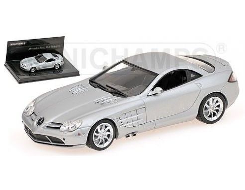 Minichamps PM436033021 MERCEDES SLR MC LAREN 2004 MATT SILVER 1:43 Modellino