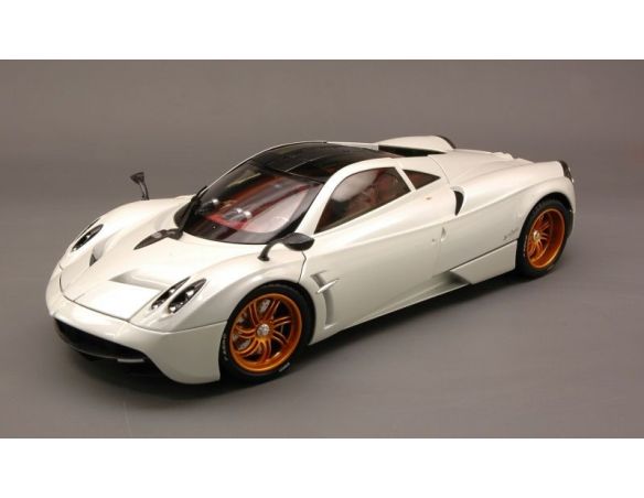 Welly WE5079 PAGANI HUAYRA 2012 PEARL 1:18 Auto Stradali