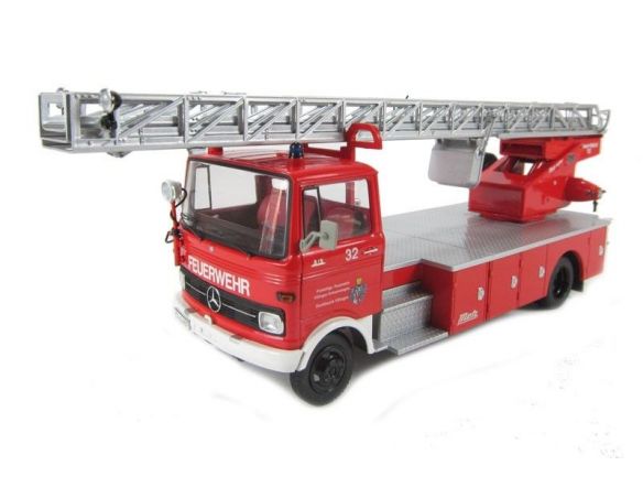 Schuco SH3530 MERCEDES LP 813 AUTOSCALA POMP.1:43 Modellino