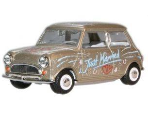 Oxford MIN016 MINI CAR 'JUST MARRIED' 1/43 Modellino