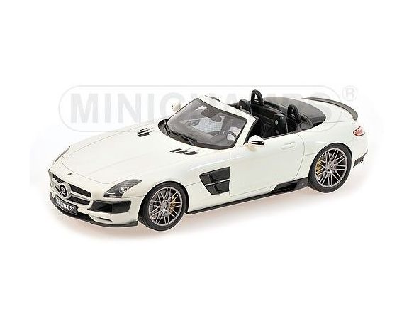 Minichamps PM107032130 BRABUS SLS AMG 700 BITURBO ROADSTER 2013 PEARL WHITE 1:18 Modellino